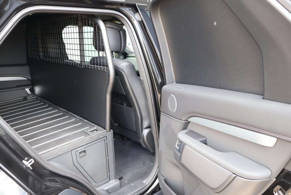 Land Rover Discovery 2026 COMMERCIAL DYNAMIC HSE STLYED BY SEEKER ASK ABOUT REAR SEATS FITTED  23