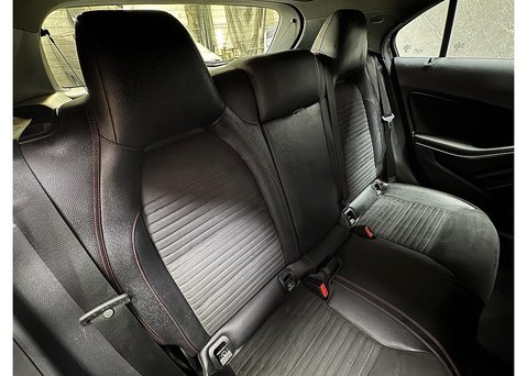 Mercedes-Benz A Class 1.5 A180d AMG Line Hatchback 5dr Diesel Manual Euro 6 (s/s) (109 ps) 41