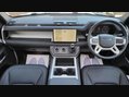 Land Rover Defender X-DYNAMIC SE 2