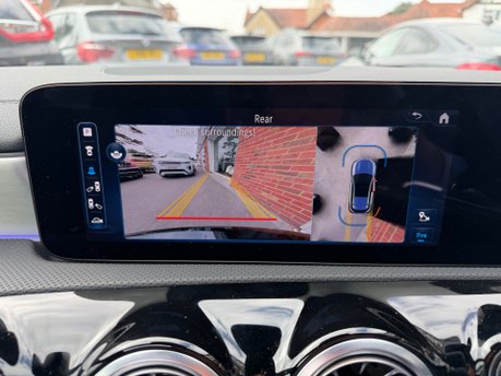 Mercedes-Benz A Class AMG A 35 4MATIC PREMIUM PLUS MHEV 40