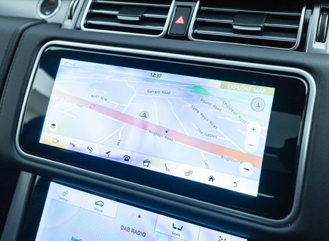 Land Rover Range Rover P565 SVAutobiography Dynamic Black 18