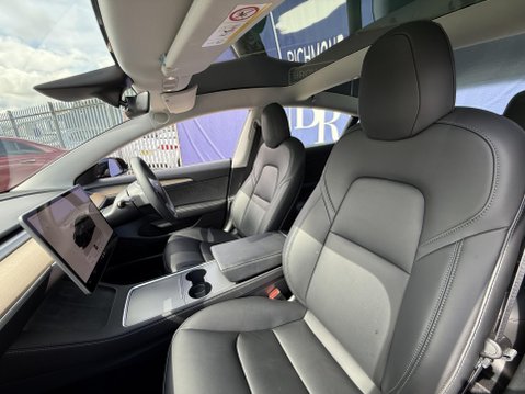 Tesla Model 3 Saloon 4dr Electric Auto RWD (241 bhp) 28