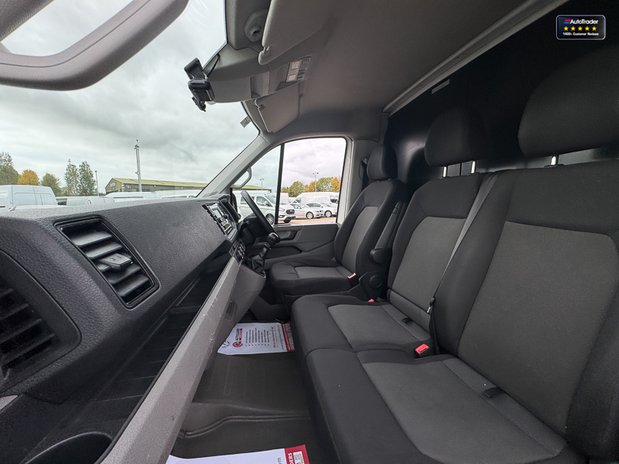 Volkswagen Crafter Luton LWB L3 Cr35 Startline Low Loader EURO 6 SELECT 13
