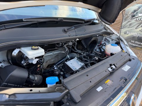 Volkswagen Crafter 2.0 TDI CR35 Trendline FWD LWB High Roof Euro 6 (s/s) 5dr 20