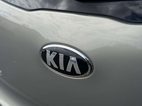 Kia Sportage 2.0 CRDi KX-3 SUV 5dr Diesel Auto AWD Euro 5 (134 bhp) 38