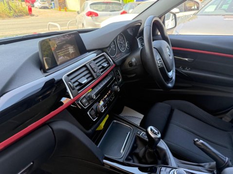 BMW 3 Series 2.0 320d Sport Touring Euro 6 (s/s) 5dr 15
