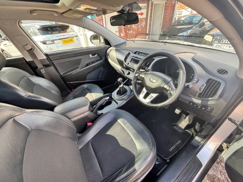 Kia Sportage 1.7 CRDi EcoDynamics 2 2WD Euro 5 (s/s) 5dr 10