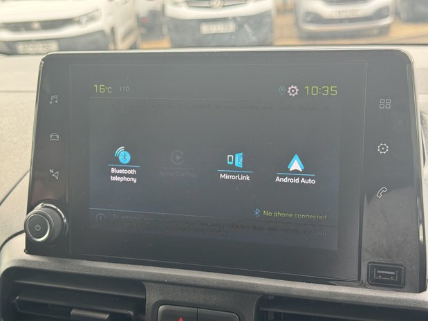 Peugeot e-Partner AUTO 50Kwh [SOLD KH] SWB L1H1 LR Professional Premium Plus Air Con Sensors 29