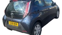 Toyota Aygo 1.0 VVT-i x-play Hatchback 5dr Petrol x-shift Euro 6 (68 ps) 4