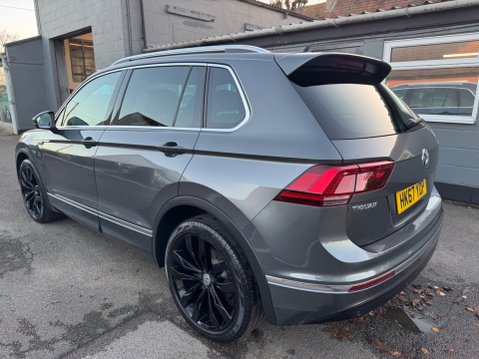 Volkswagen Tiguan 2.0 TDI R-Line SUV 5dr Diesel DSG 4Motion Euro 6 (s/s) (190 ps) 12