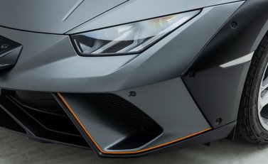 Lamborghini Huracan STERRATO 28