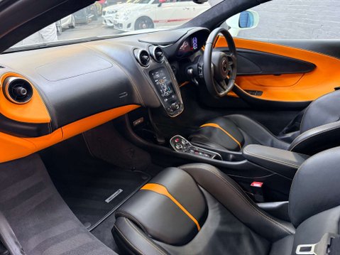 McLaren 570S 3.8T V8 Coupe 2dr Petrol SSG Euro 6 (s/s) (570 ps) 71