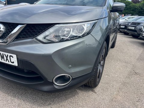 Nissan Qashqai 1.2 DIG-T N-Connecta XTRON 2WD Euro 6 (s/s) 5dr 11