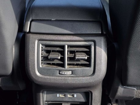 SEAT Ateca 1.6 TDI XCELLENCE Lux SUV 5dr Diesel DSG Euro 6 (s/s) (115 ps) 34