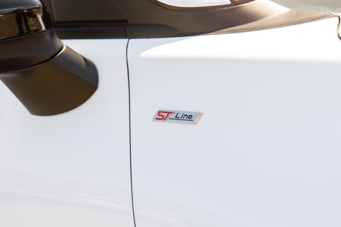 Ford Puma ST-LINE MHEV 12