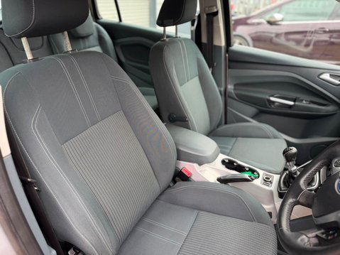 Ford Grand C-Max 1.6 TDCi Titanium Euro 5 5dr 10