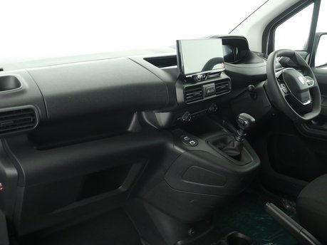 Peugeot Partner M 1.5 BlueHDi 100 Professional Plus 14