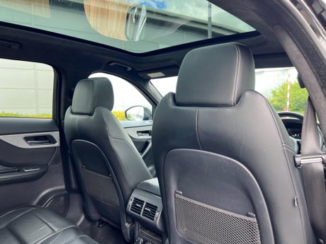 Jaguar F-Pace 2.0 D240 R-Sport Auto AWD Euro 6 (s/s) 5dr 35
