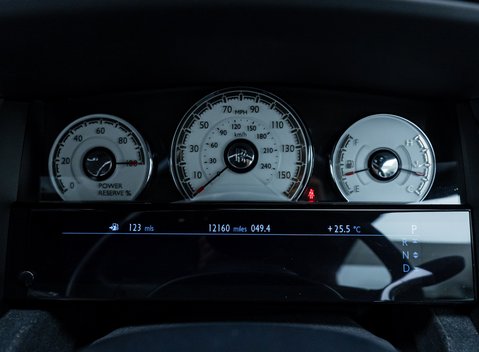 Rolls-Royce Wraith Series II 21