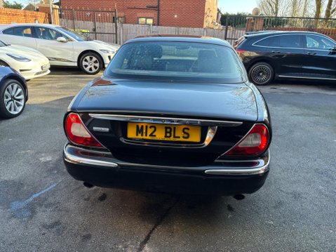 Jaguar XJ 4.2 Super LWB Saloon 4dr 9