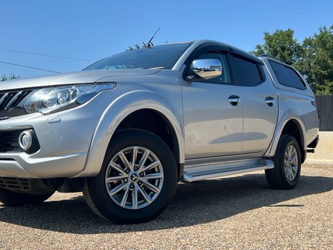 Mitsubishi L200 DI-D 4WD WARRIOR DCB 15
