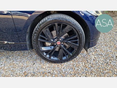 Jaguar I-Pace 400 90kWh HSE Black SUV 5dr Electric Auto 4WD (400 ps) 32
