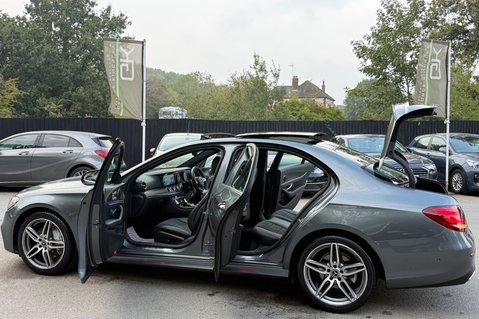 Mercedes-Benz E Class E 220 D AMG LINE PREMIUM - 2 OWNERS - 8 MERCEDES SERVICES - PAN ROOF 23