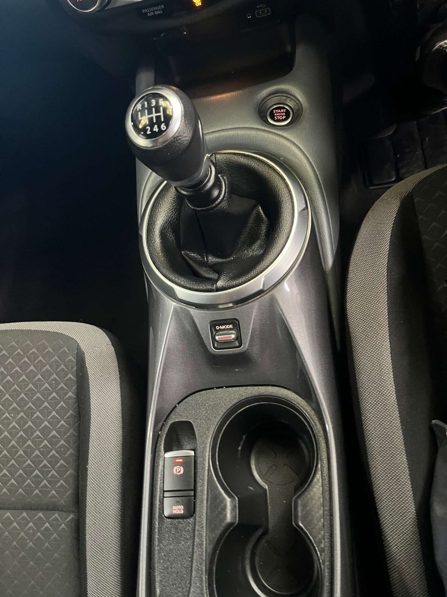2022 Nissan Juke — image 23