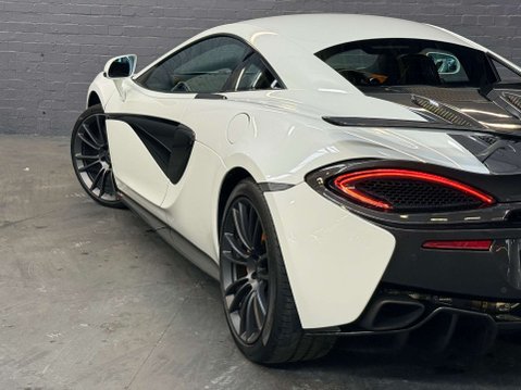 McLaren 570S 3.8T V8 Coupe 2dr Petrol SSG Euro 6 (s/s) (570 ps) 17