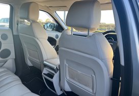 Land Rover Range Rover Evoque 2.2 SD4 PRESTIGE AUTO 28