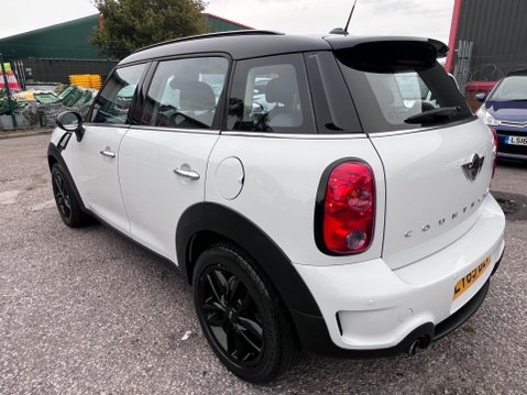 Mini Countryman 2.0 Cooper SD SUV 5dr Diesel Auto Euro 5 (143 ps) 4