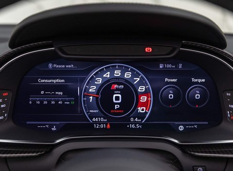 Audi R8 V10 Performance Carbon Black Spyder 10