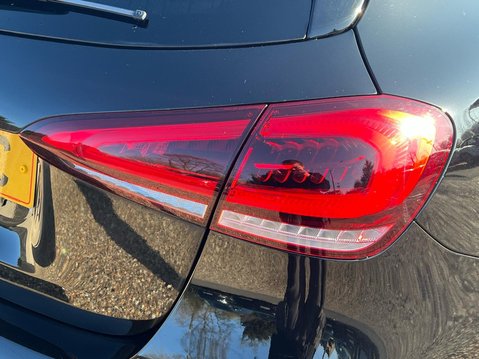 Mercedes-Benz A Class A 200 AMG LINE EXECUTIVE 14