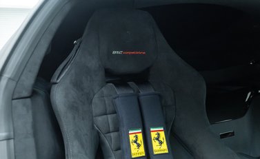 Ferrari 812 Competizione 16