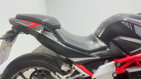 Lexmoto LXR 2020 21K RUNNING PROJECT SPORTS BIKE 125CC LEARNER 25
