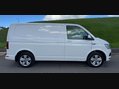 Volkswagen Transporter 2.0 Transporter T32 Highline TDI Semi-Auto 3
