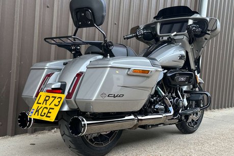 Harley-Davidson Cvo 2.0 CVO Street Glide 1977 23 61