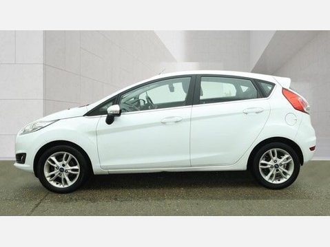 Ford Fiesta 1.0T EcoBoost Zetec Euro 6 (s/s) 5dr 4