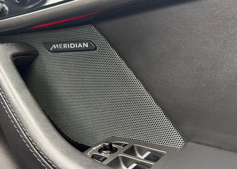 Jaguar F-Type 5.0 V8 R Coupe 2dr Petrol Auto Euro 5 (s/s) (550 ps) 19