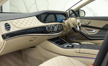 Mercedes-Benz S Class S650 MAYBACH 19