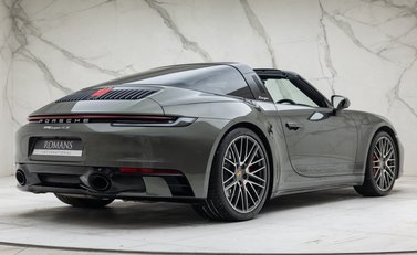 Porsche 911 Targa 4S (992) 8