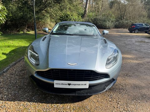 Aston Martin DB11 4.0 DB11 V8 Volante Auto 2dr 31