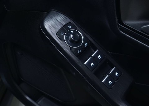 Ford Kuga 2.5h Duratec ST-Line X Edition SUV 5dr Petrol Hybrid CVT Euro 6 (s/s) (190 36