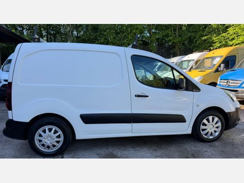 Citroen Berlingo 1.6 HDi 625 LX Panel Van 5dr Diesel Manual L1 (Euro 5) (133 g/km, 75 bhp) 5