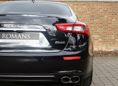 Maserati Ghibli S V6 11