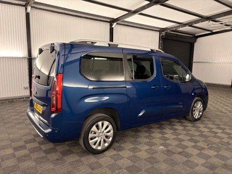 Vauxhall Combo Life 1.5 Turbo D Elite XL MPV Auto Euro 6 (s/s) 5dr 58