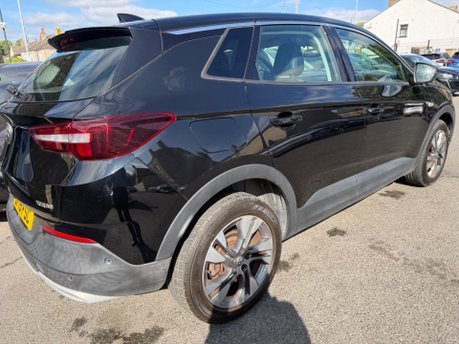 Vauxhall Grandland X SPORT NAV S/S 18