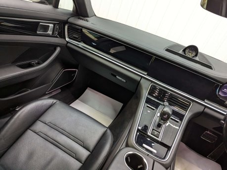 Porsche Panamera 2.9 Panamera 4 E-Hybrid Semi-Auto 4WD 5dr 44