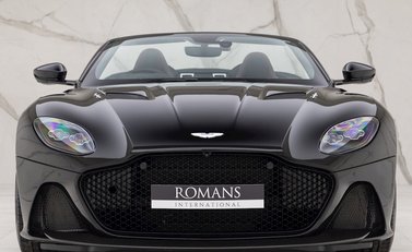 Aston Martin DBS Superleggera Volante 4