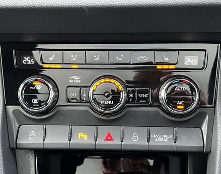 Skoda Karoq 1.5 Karoq Sportline TSi Semi-Auto 5dr 50